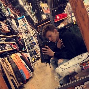 Meet your Posher, Michael